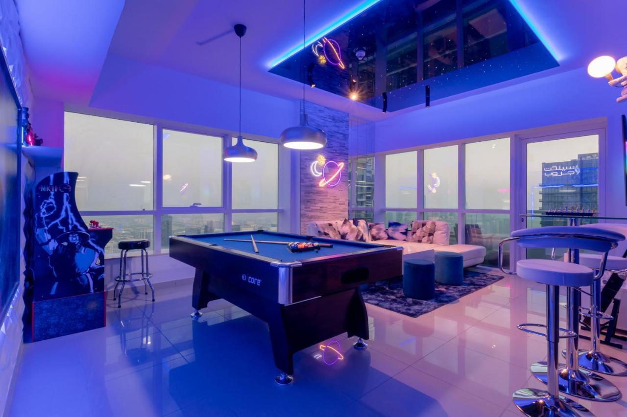 Next'House - Skyview Host Hostel Dubai Exterior photo
