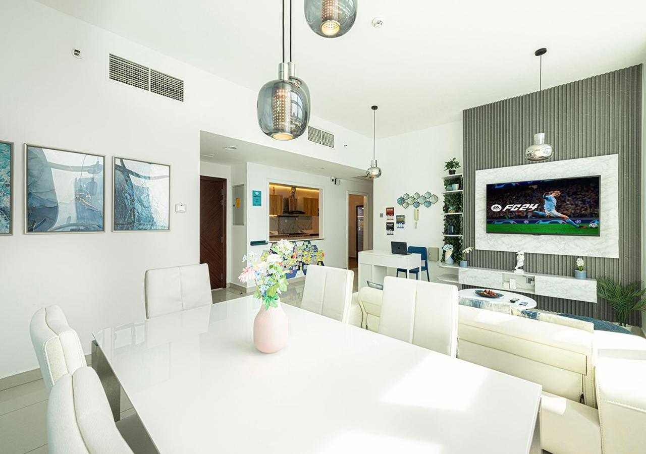 Next'House - Skyview Host Hostel Dubai Exterior photo